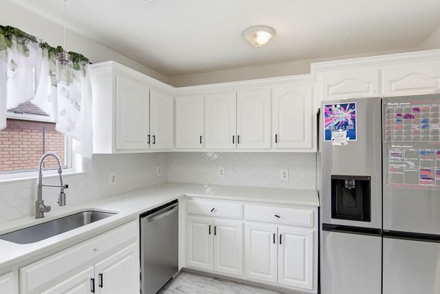 2708 Creeks Edge Lane, Navarre, FL 32566