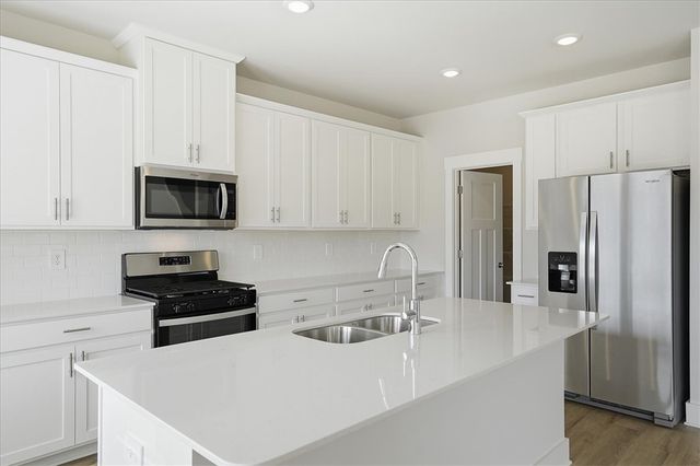 123 Barreto Court, Boiling Springs, SC 29316