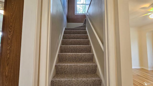 14201 Poplar Street, Southgate, MI 48195
