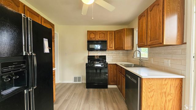 14201 Poplar Street, Southgate, MI 48195