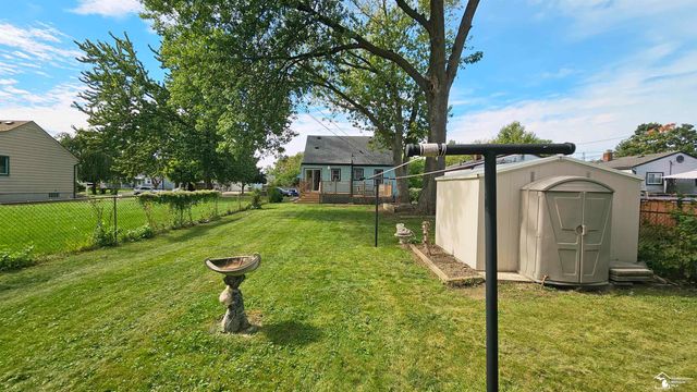 14201 Poplar Street, Southgate, MI 48195