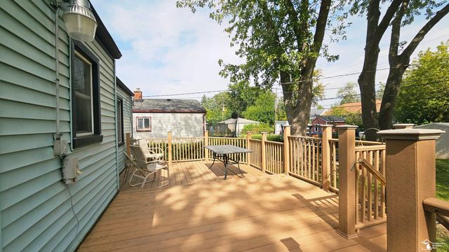 14201 Poplar Street, Southgate, MI 48195