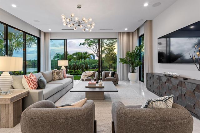 4111 Ibis Point Circle, Boca Raton, FL 33431