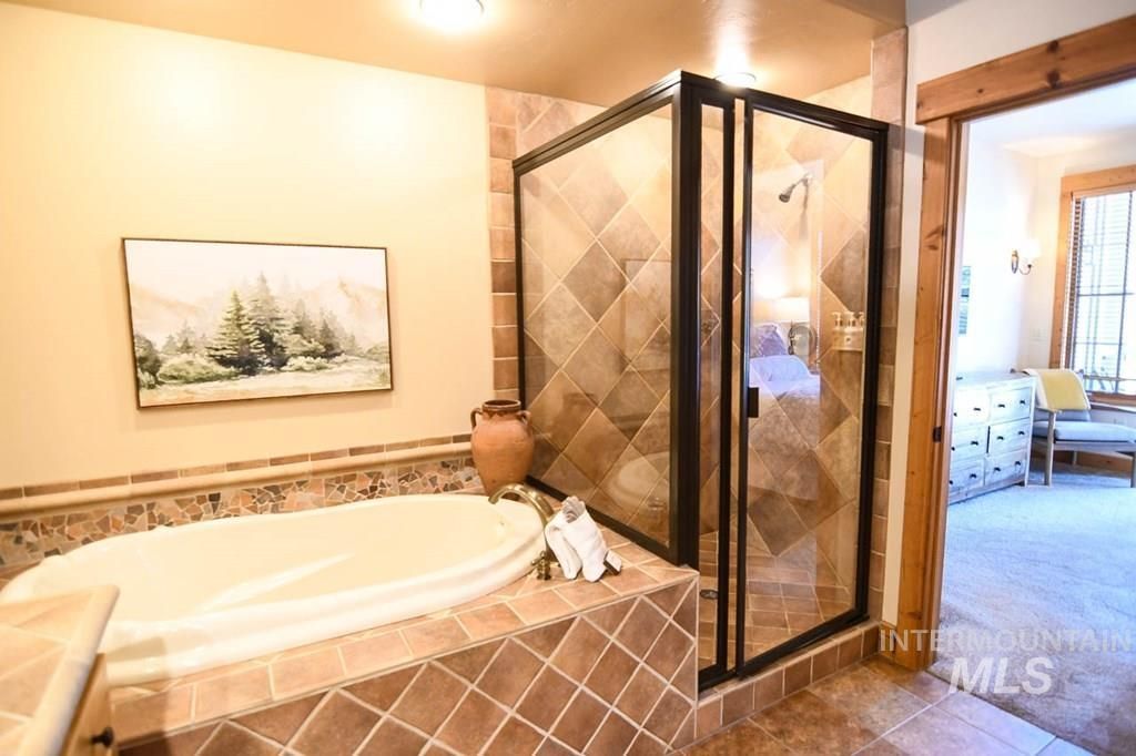 1391 Hearthstone Court 18-D, McCall, ID 83638 photo 11