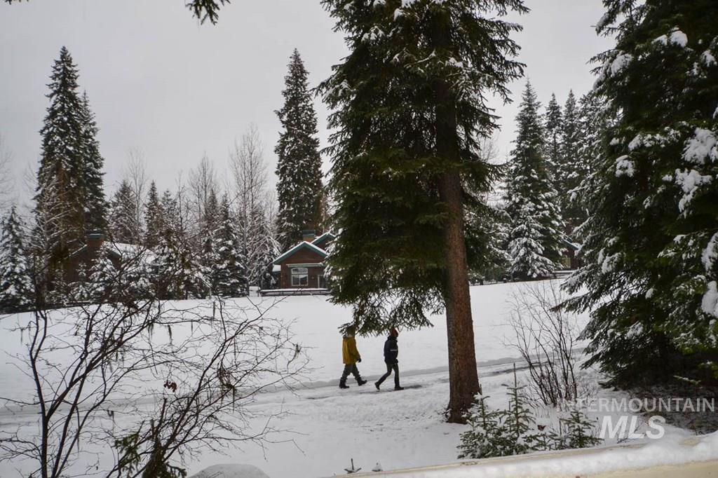 1391 Hearthstone Court 18-D, McCall, ID 83638 photo 35