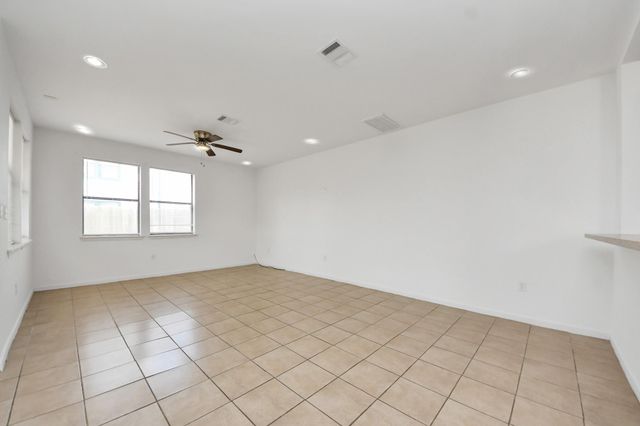 4311 Oak Ridge Drive B, Pasadena, TX 77503