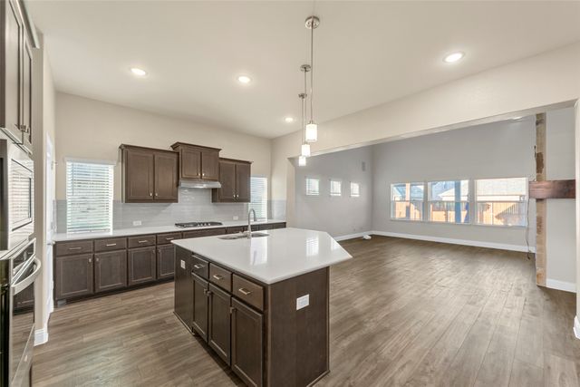 807 Anne Court, Anna, TX 75409