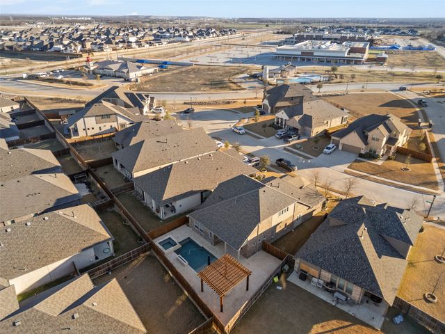 807 Anne Court, Anna, TX 75409