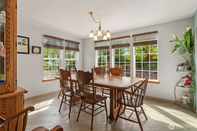 171 E Rauschert Road, Grapeview, WA 98546