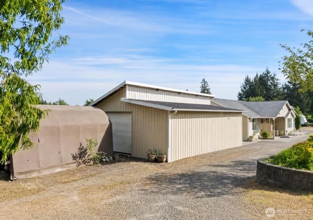 171 E Rauschert Road, Grapeview, WA 98546
