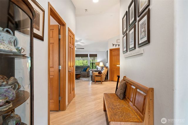 171 E Rauschert Road, Grapeview, WA 98546