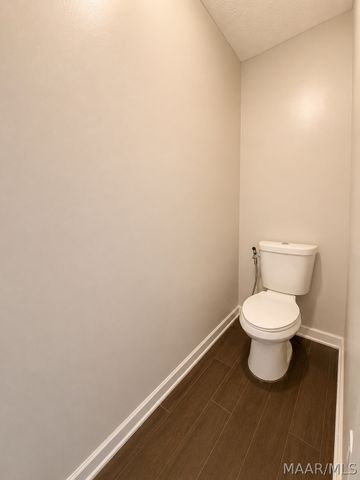 631 INGLESIDE Way, Pike Road, AL 36064