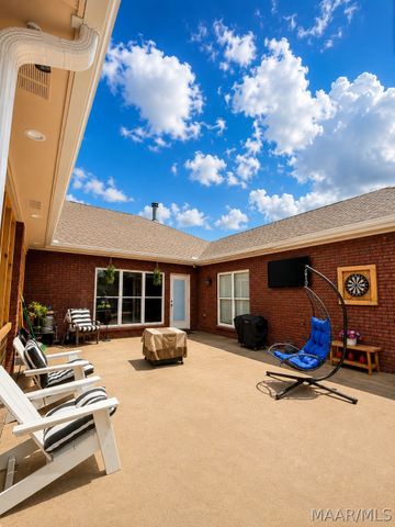 631 INGLESIDE Way, Pike Road, AL 36064
