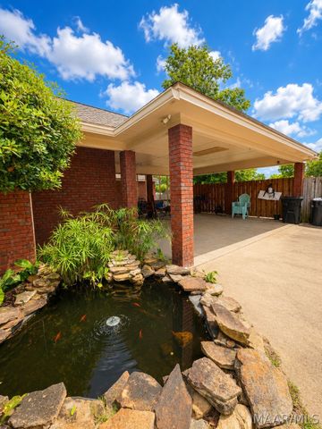 631 INGLESIDE Way, Pike Road, AL 36064