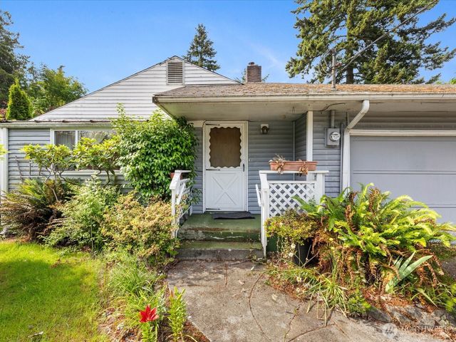 2345 N 130th Street, Seattle, WA 98133