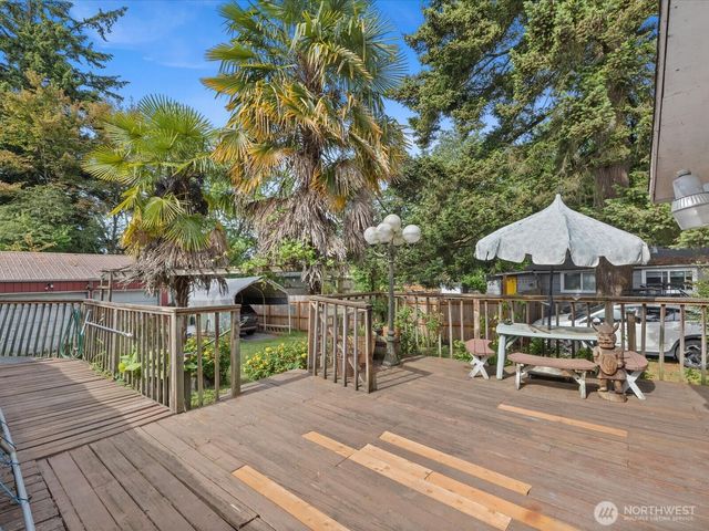 2345 N 130th Street, Seattle, WA 98133