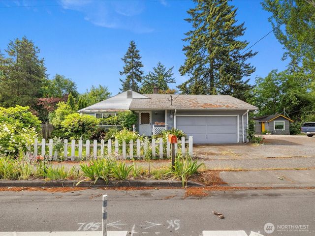 2345 N 130th Street, Seattle, WA 98133