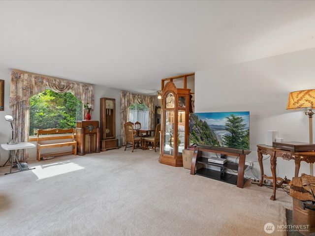 2345 N 130th Street, Seattle, WA 98133