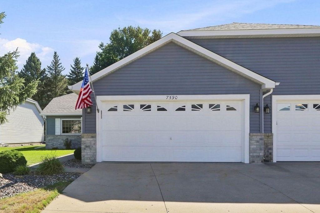 7590 Newbury Road, Woodbury, MN 55125 — photo 3