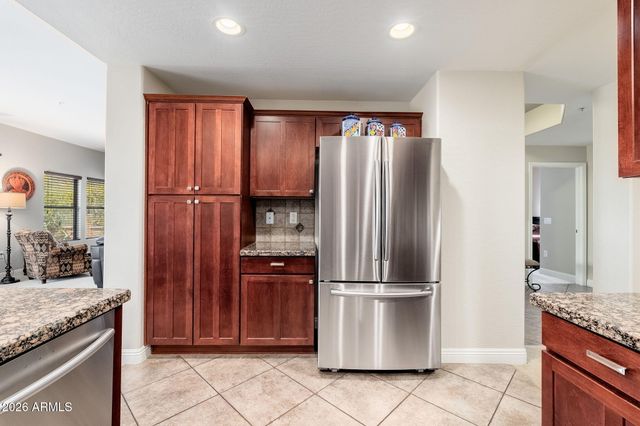 19700 N 76th Street 2127, Scottsdale, AZ 85255