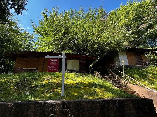 732 Neal NW Street, Atlanta, GA 30318