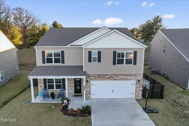 2512 Bridgeforth Crossing, Kingsport, TN 37664