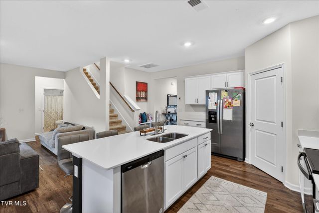 2512 Bridgeforth Crossing, Kingsport, TN 37664