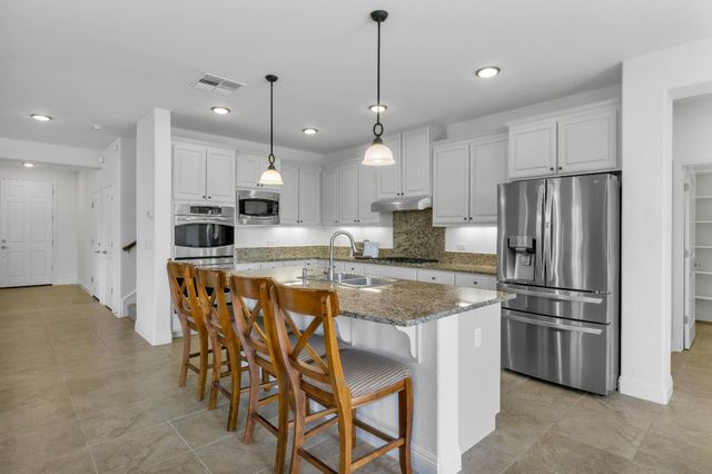 1554 Radford Loop, El Dorado Hills, CA 95762