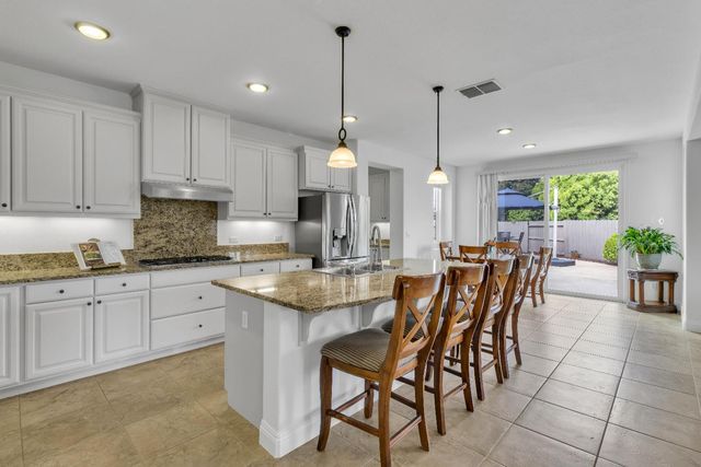 1554 Radford Loop, El Dorado Hills, CA 95762