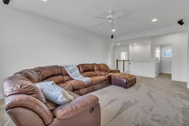 1554 Radford Loop, El Dorado Hills, CA 95762