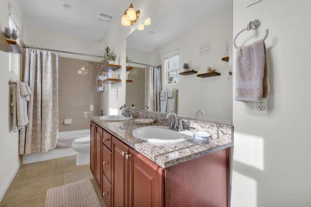 1554 Radford Loop, El Dorado Hills, CA 95762