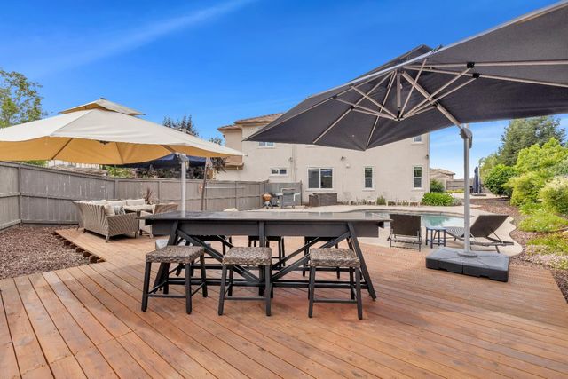 1554 Radford Loop, El Dorado Hills, CA 95762