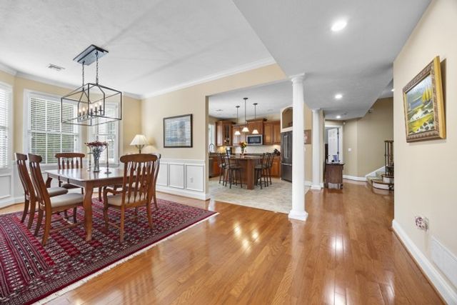 4804 Senate Ct, Adams Twp, PA 16059