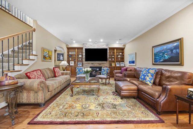 4804 Senate Ct, Adams Twp, PA 16059