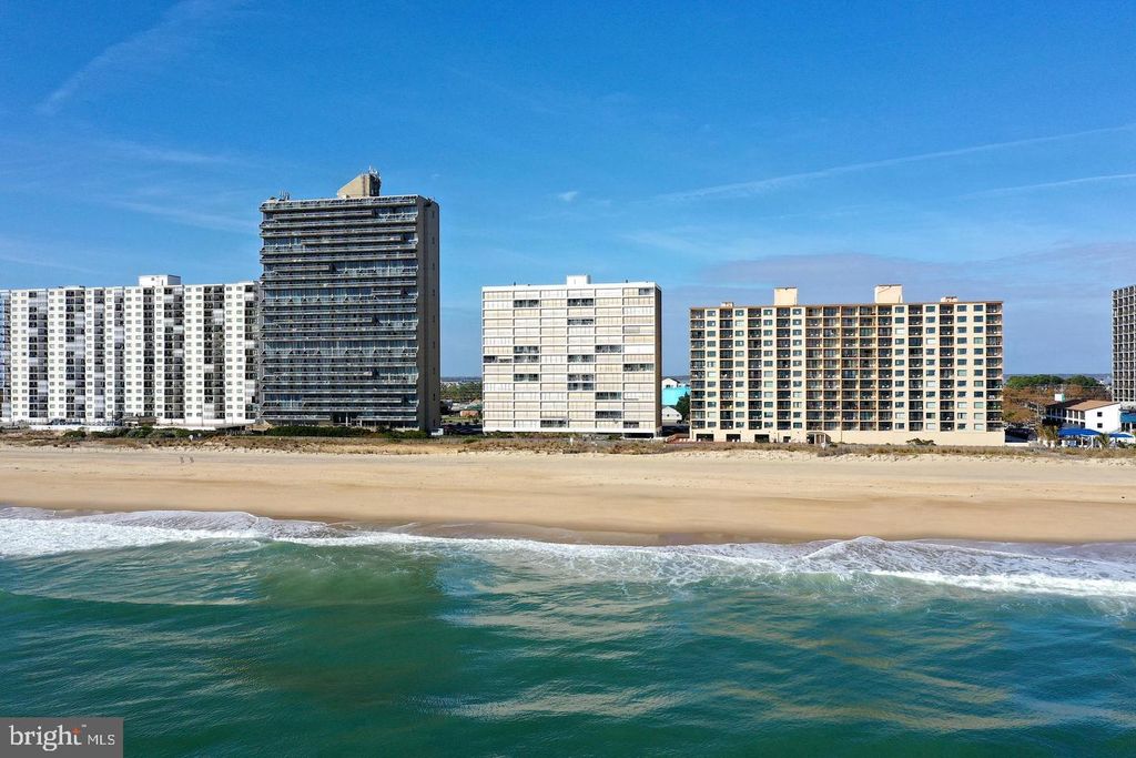 Image 2 of property listing at 10000 COASTAL HWY #1606, Ocean City, MD 21842