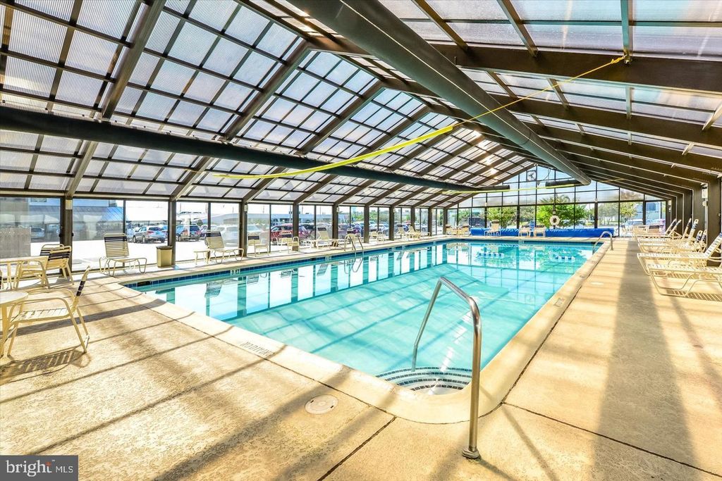Image 6 of property listing at 10000 COASTAL HWY #1606, Ocean City, MD 21842