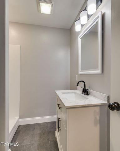 173 Hall Road, Jonesborough, TN 37659