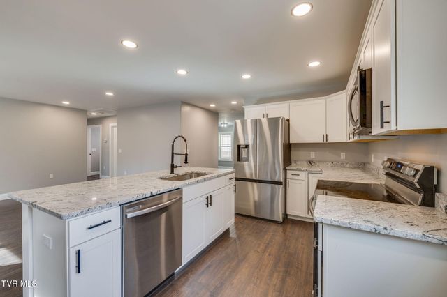 173 Hall Road, Jonesborough, TN 37659
