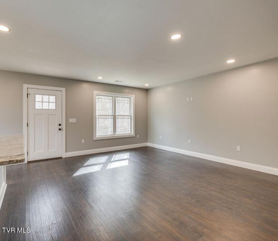 173 Hall Road, Jonesborough, TN 37659