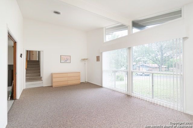 3811 RIDGELINE DR, San Antonio, TX 78228