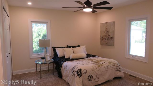 16558 Haggerty Road, Van Buren Charter Township, MI 48111