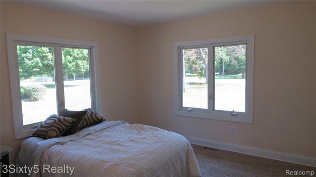 16558 Haggerty Road, Van Buren Charter Township, MI 48111