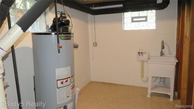 16558 Haggerty Road, Van Buren Charter Township, MI 48111