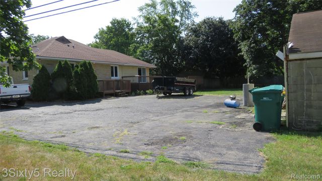 16558 Haggerty Road, Van Buren Charter Township, MI 48111