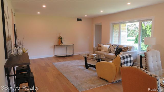16558 Haggerty Road, Van Buren Charter Township, MI 48111