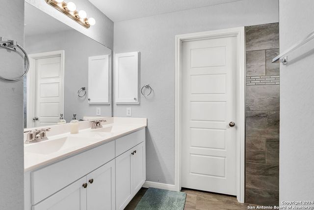 7606 Hartford Den, San Antonio, TX 78253