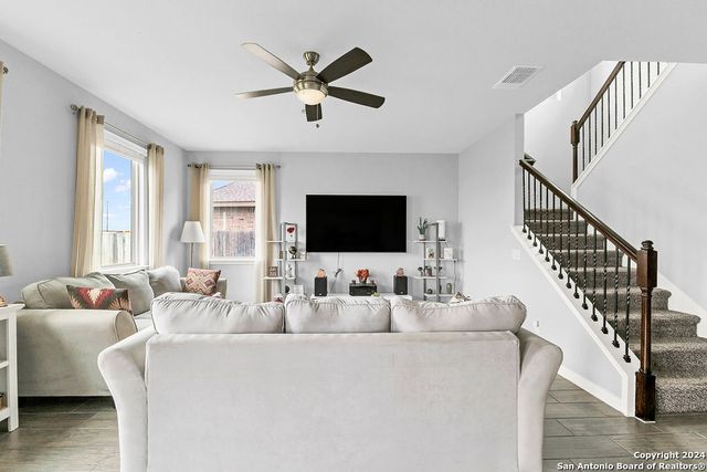 7606 Hartford Den, San Antonio, TX 78253