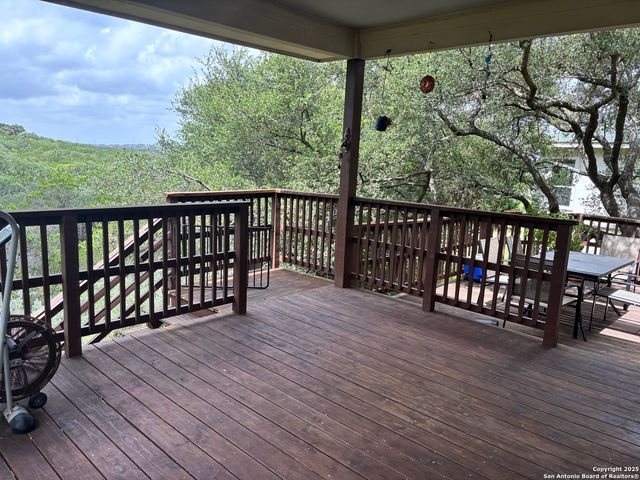 21910 Somerton, San Antonio, TX 78260