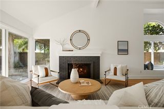 39 Carriage Hill Lane, Laguna Hills, CA 92653