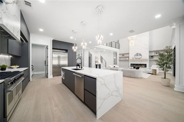 3275 Smithtown Road, Suwanee, GA 30024